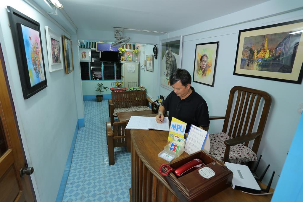 Chan Myae Thar Guest House Yangon Exterior foto